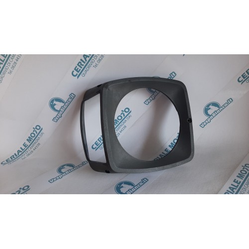 Cornice fanale anteriore Ape Car P2 P3